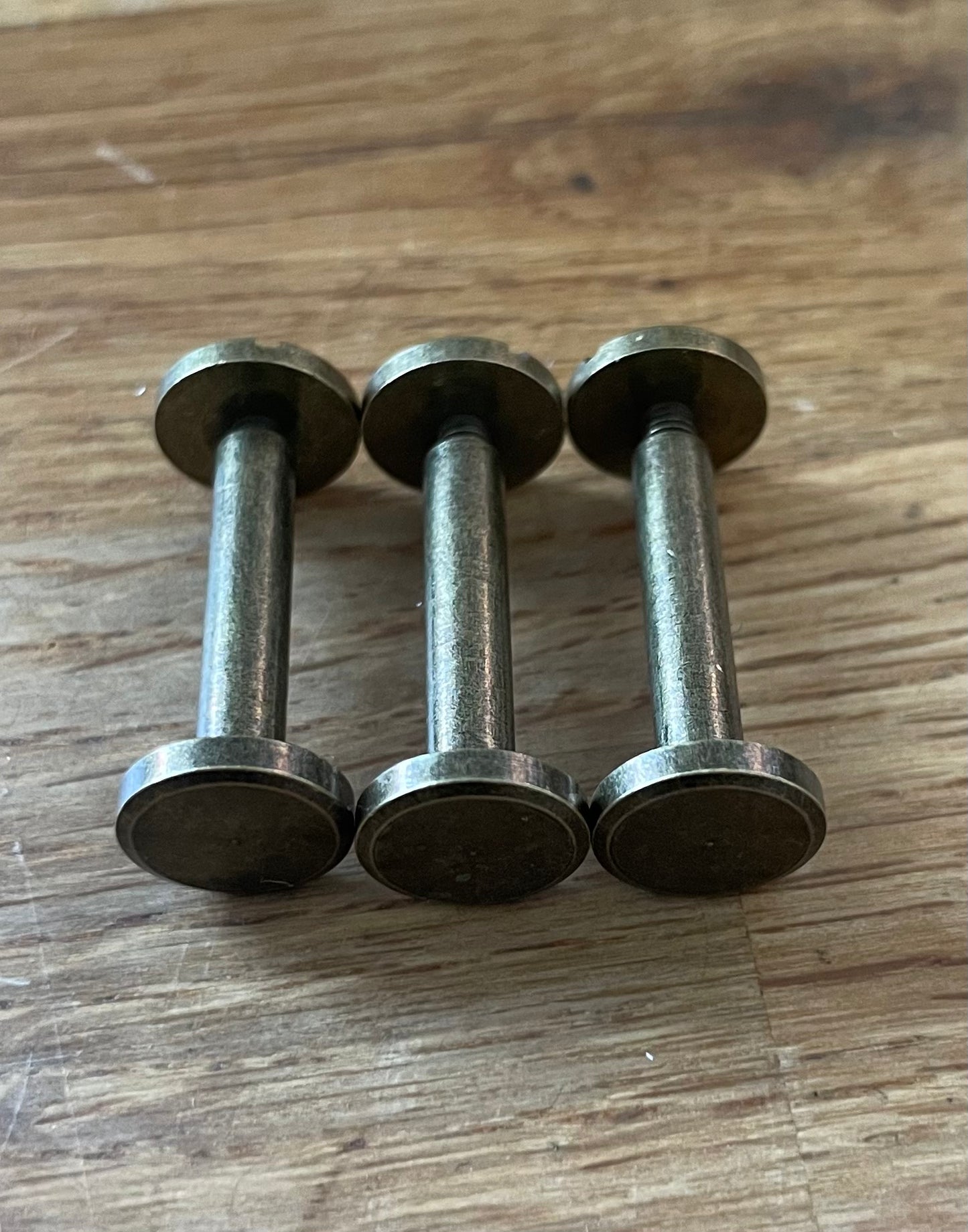 Antique Brass 20x10mm Flat Head Screw for Drawers and Cabinets