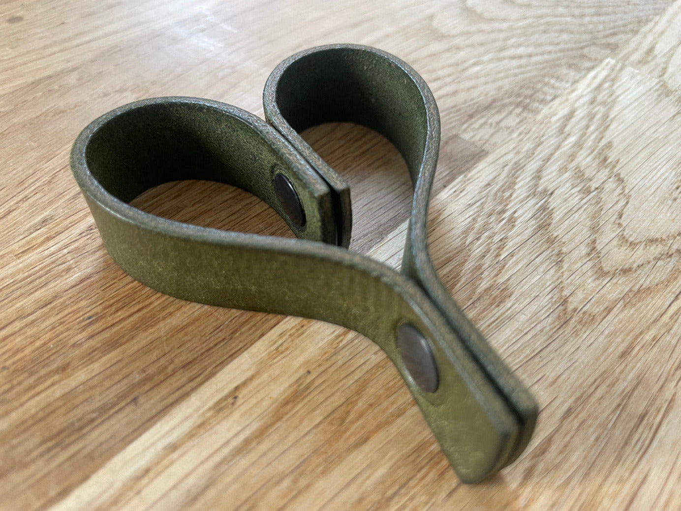 Mini Leather Hand Made Love Hearts olive
