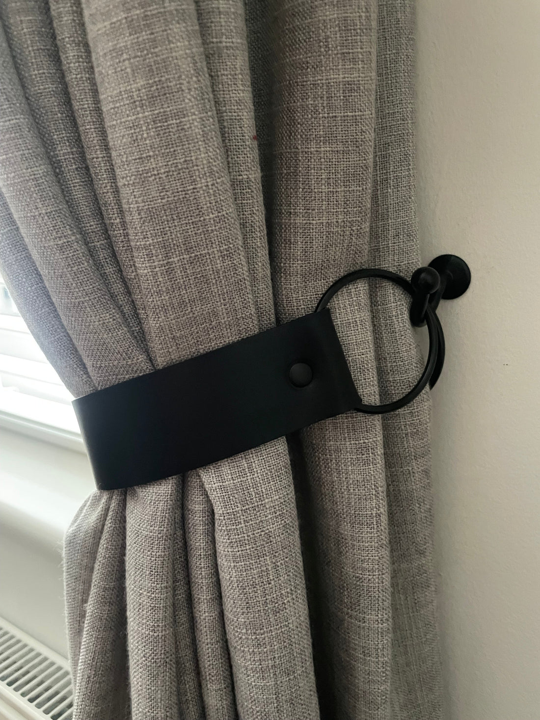 The Ultimate Guide to Wide Leather Curtain Tie Backs: Style Meets Strength