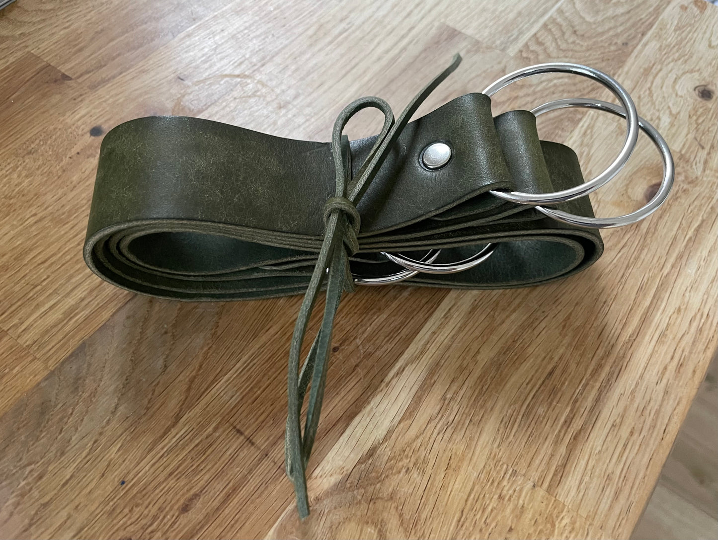 Handmade Wide Olive Green Leather Curtain Tie Back: Thick O-Ring wide (Single)
