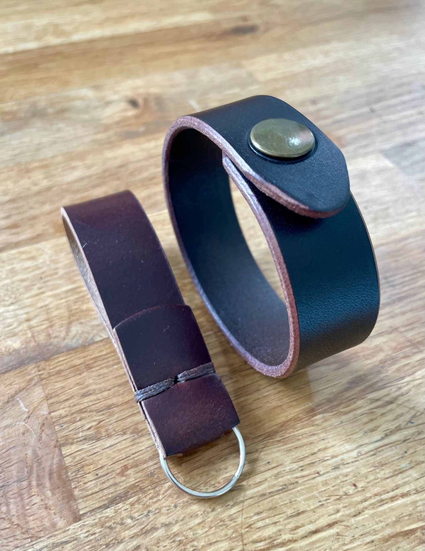 Leather Bracelet and Keyring Gift Set