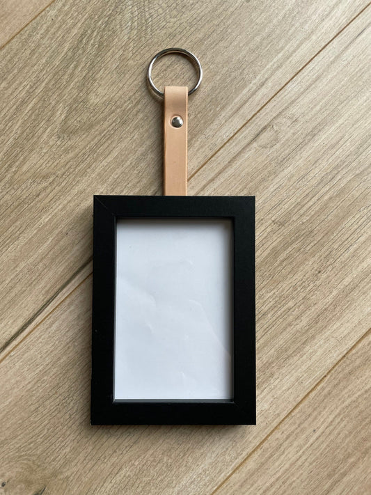 Natural Leather Hanging Picture Frame with silver ring black frame 6x4 Home Interior photo frame portrait or landscape