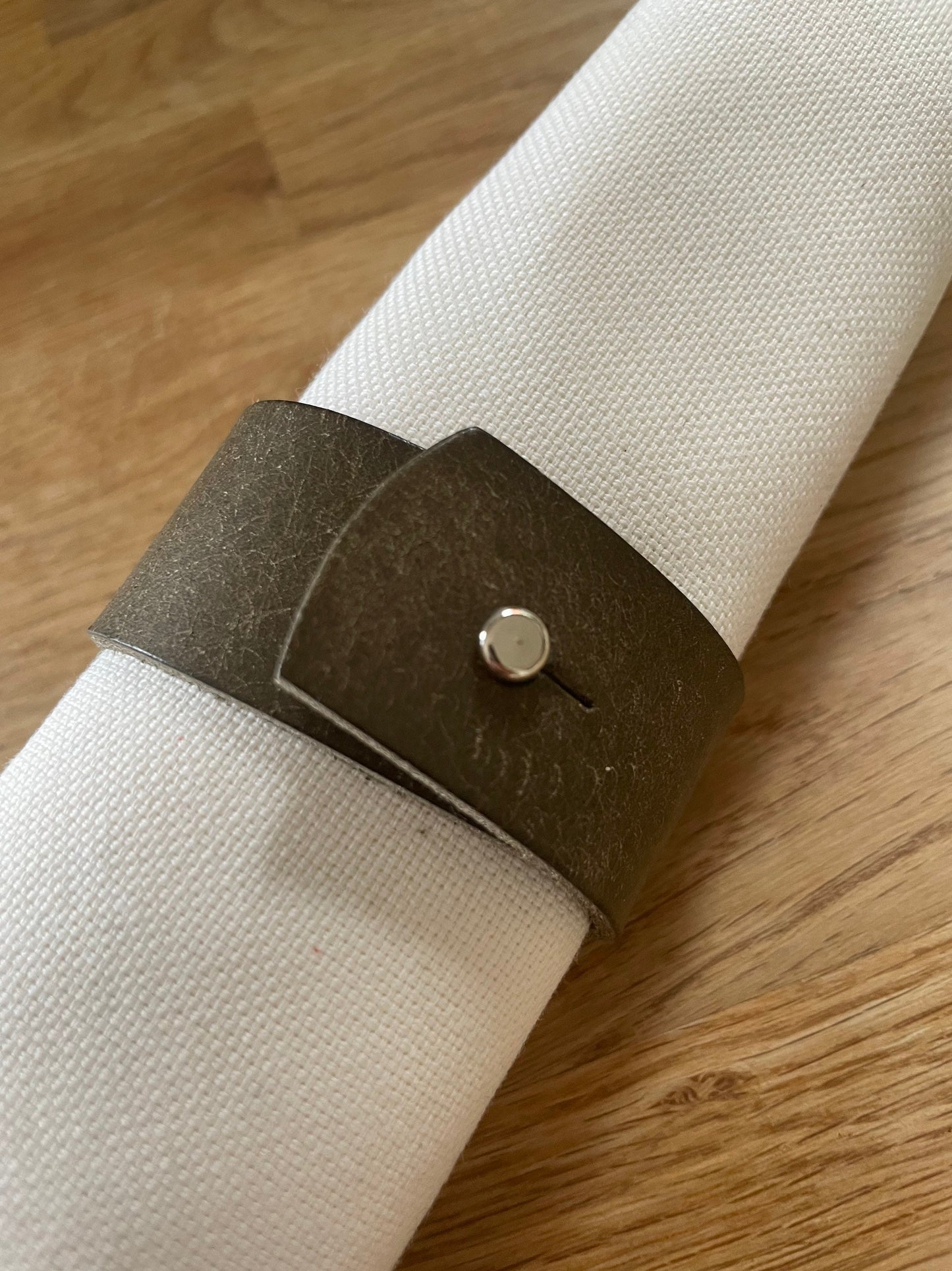 Leather Napkin Rings | Olive Green